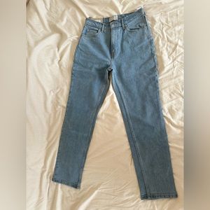 Everlane original cheeky Jean Size 28